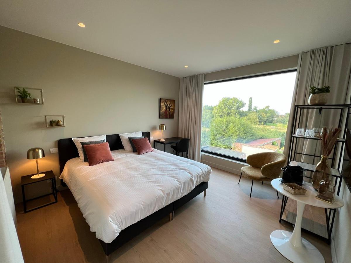 Bed and Breakfast Tuss Кортрейк Экстерьер фото