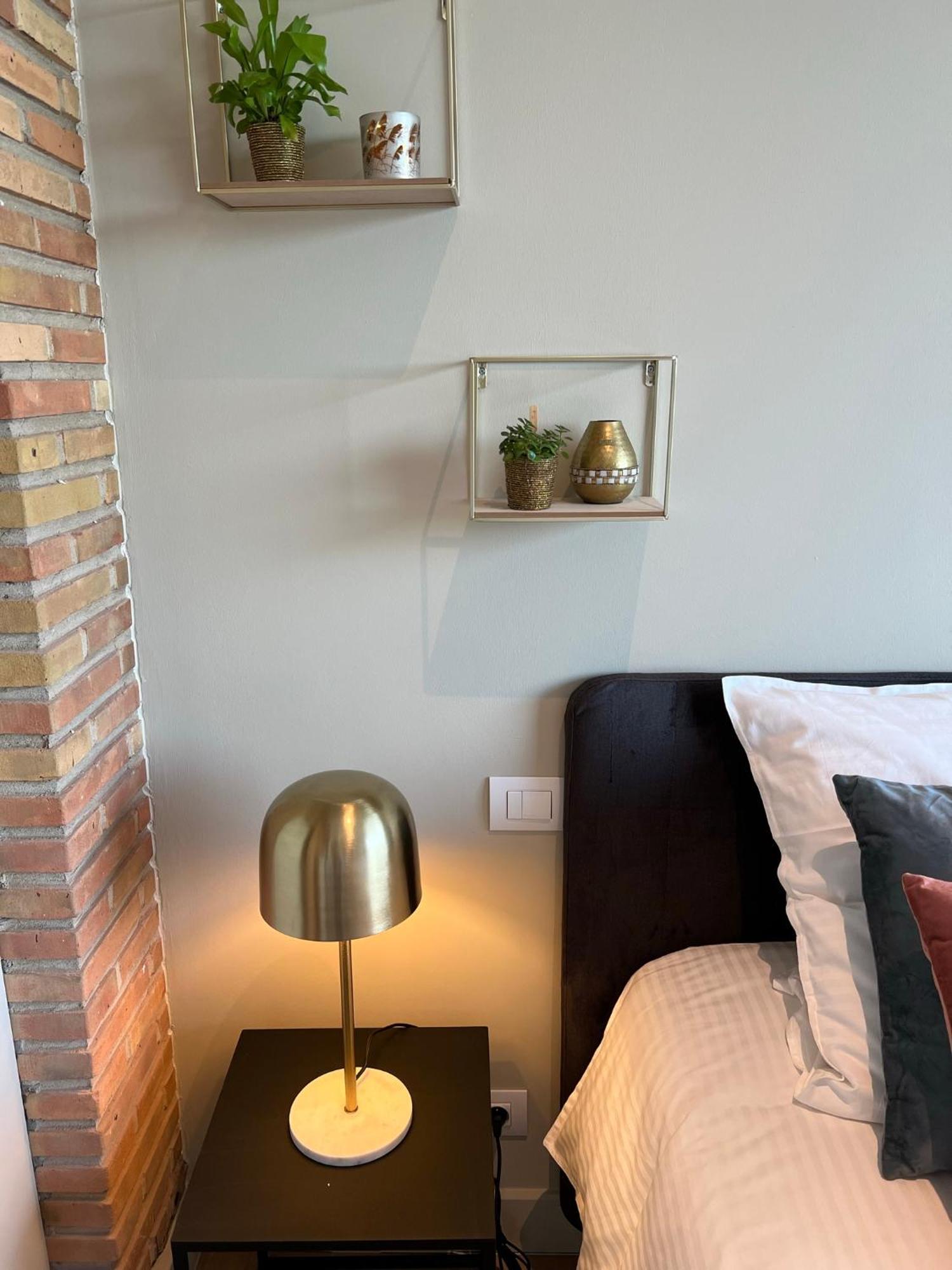 Bed and Breakfast Tuss Кортрейк Экстерьер фото